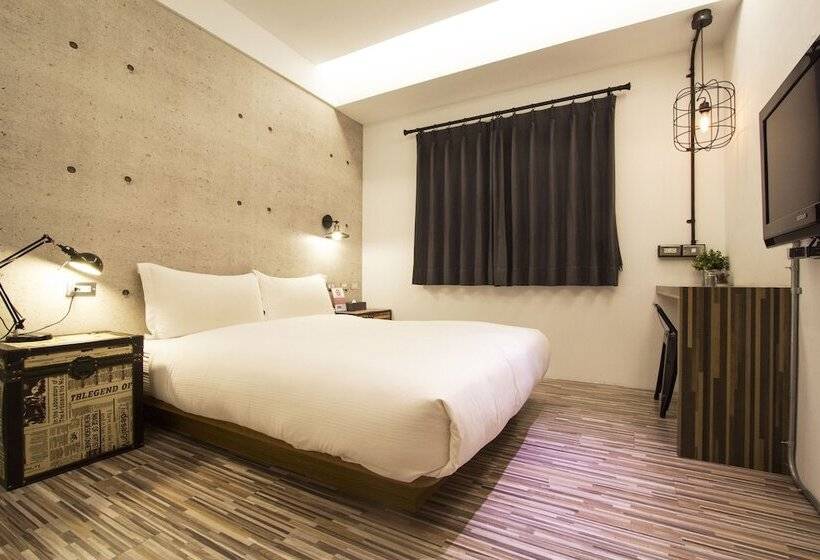 اتاق لوکس, Ra Guesthouse