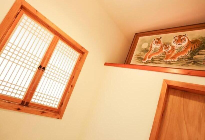 Casa 1 Dormitori, Trega Museum Guesthouse