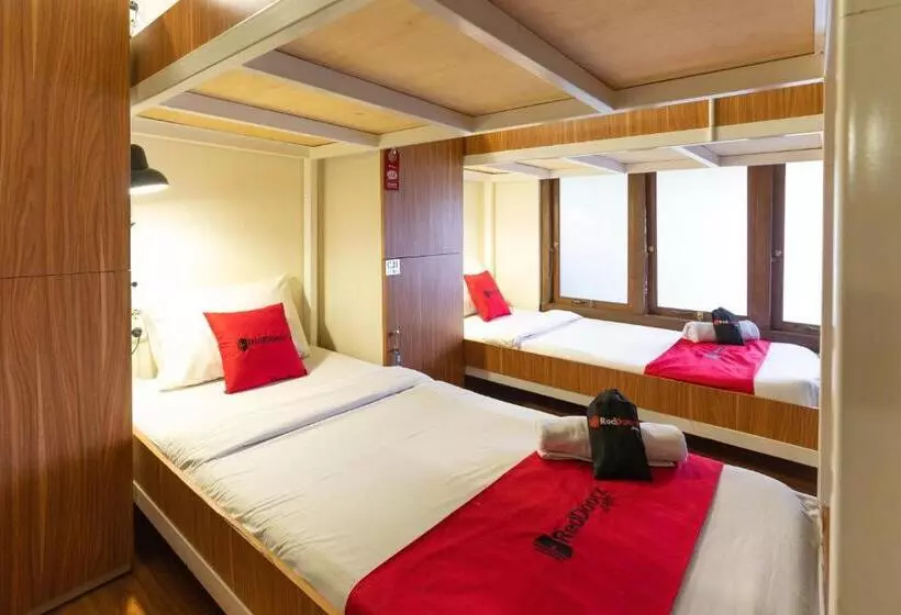 Geteiltes Mehrbettzimmer, Reddoorz Hostel @ Dago 2