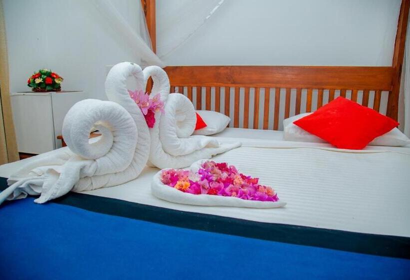 חדר דלוקס עם מרפסת, Rockery Villa Ayurveda