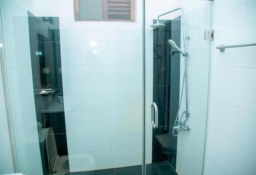 חדר דלוקס עם מרפסת, Rockery Villa Ayurveda