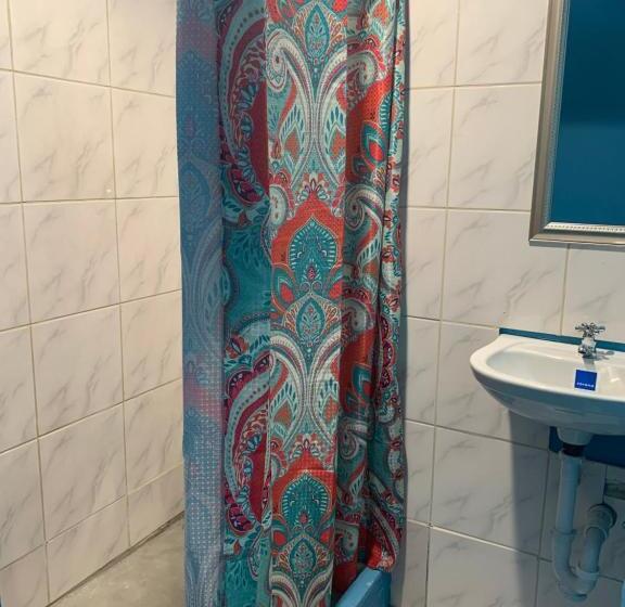 غرفة قياسية رباعية, Sandbar Beachfront Hostel & Restaurant