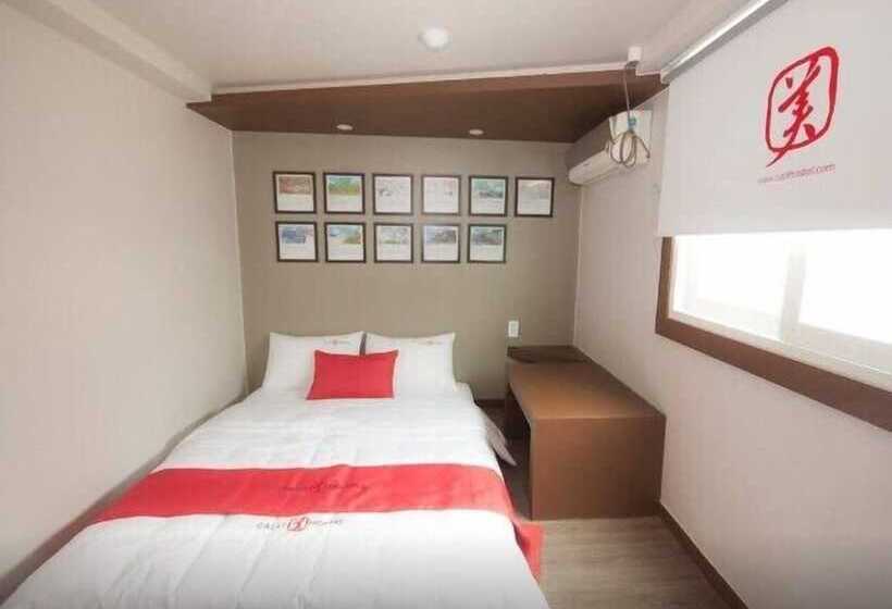 Camera Standard Individuale, Calli Hostel