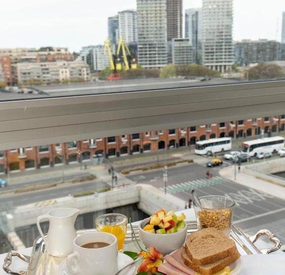 استودیوی سوپریور, Almarena Madero Urbano Affiliated By Melia