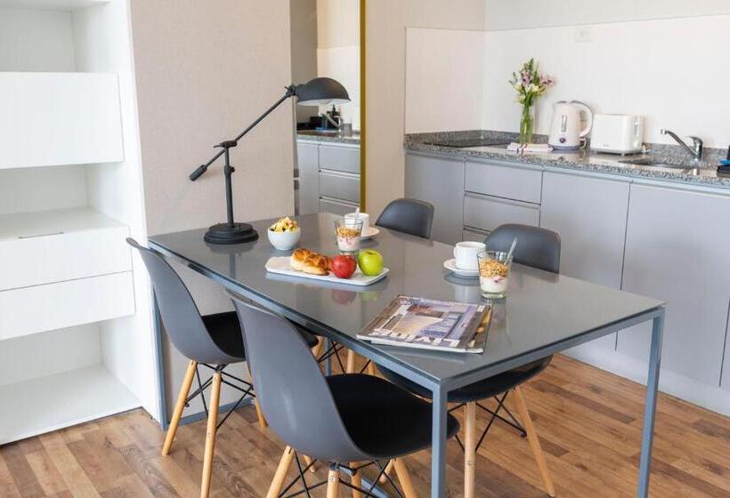 استودیوی سوپریور, Almarena Madero Urbano Affiliated By Melia