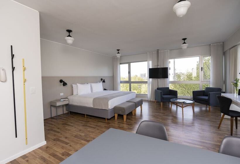 استودیوی سوپریور, Almarena Madero Urbano Affiliated By Melia