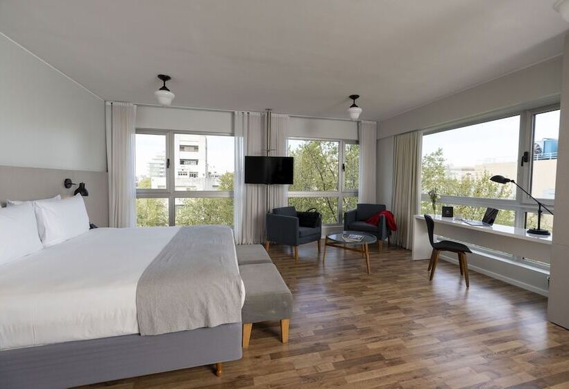 استودیوی سوپریور, Almarena Madero Urbano Affiliated By Melia