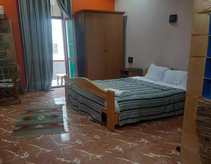 اتاق لوکس, Golden Hotel Cairo