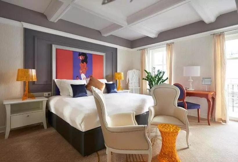 キングサイズベッドのデラックスルーム, Aria Hotel Budapest By Library Hotel Collection