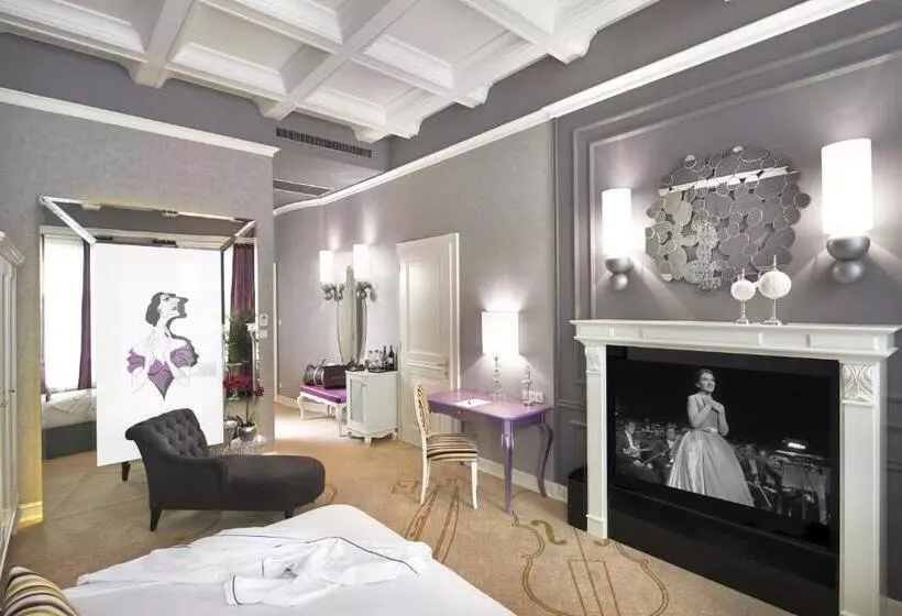 スイート, Aria Hotel Budapest By Library Hotel Collection