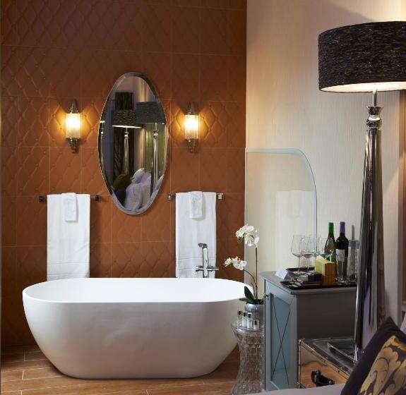 غرفة ديلوكس سرير كينج, Aria Hotel Budapest By Library Hotel Collection