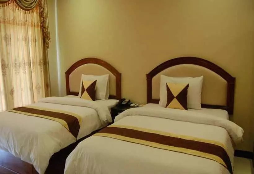 Quarto deluxe, Classy