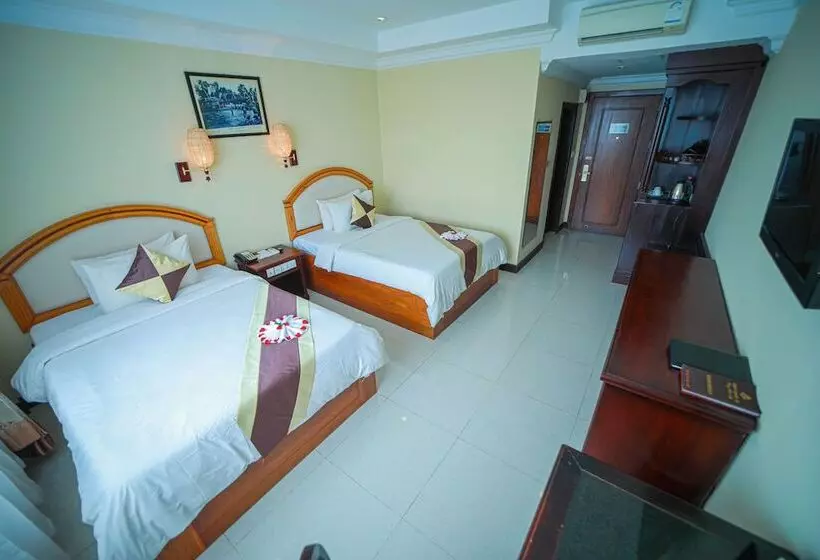 Quarto deluxe, Classy
