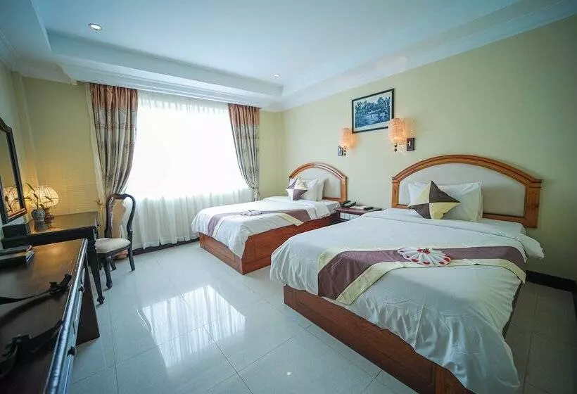 Quarto deluxe, Classy