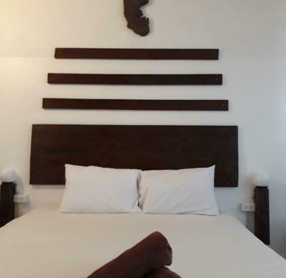 חדר סופריור, Laos Haven