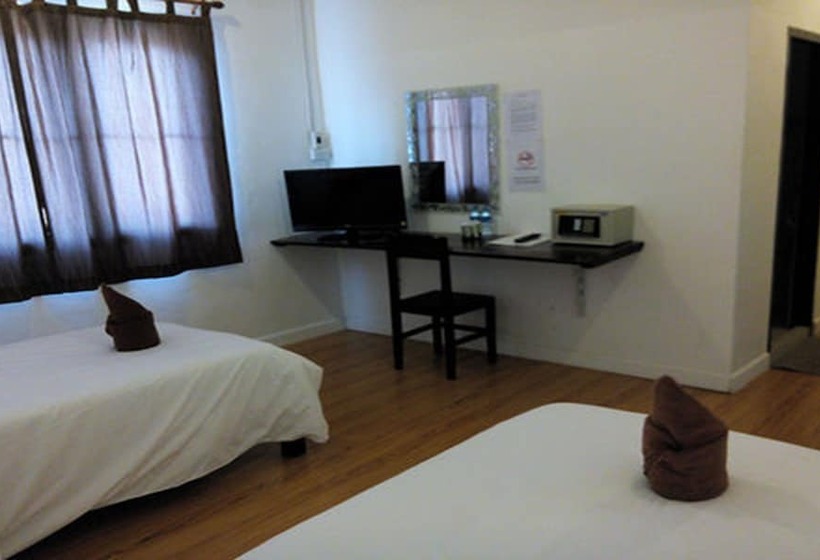 חדר סופריור, Laos Haven