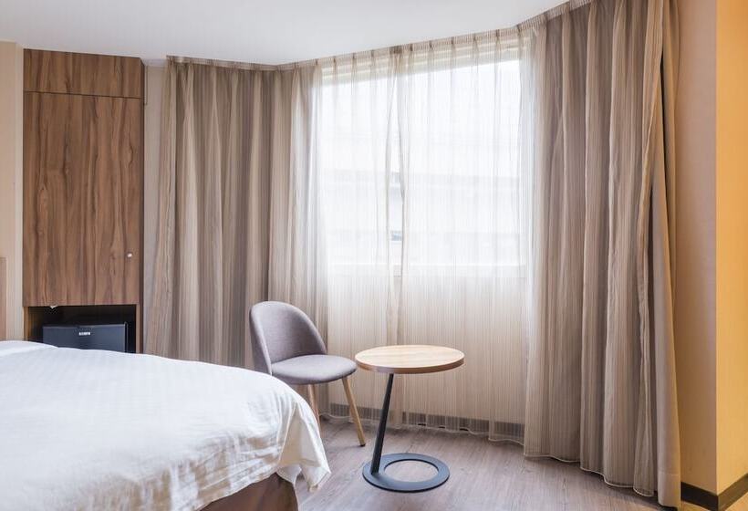 اتاق سوپریور, 欣欣時尚旅店松山站