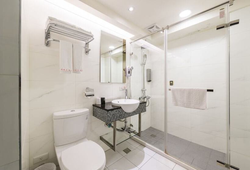 Economy Triple Room, 欣欣時尚旅店松山站