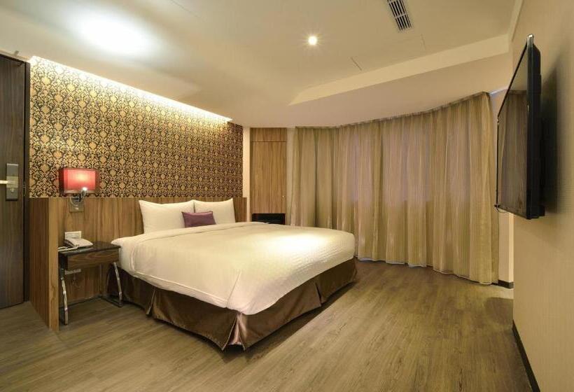 اتاق استاندارد یک تخته با سرویس بهداشتی مشترک, 欣欣時尚旅店松山站