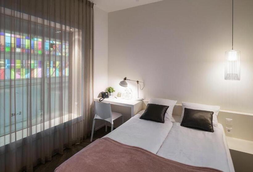 غرفة إقتصادية, Trafo Hotel Baden