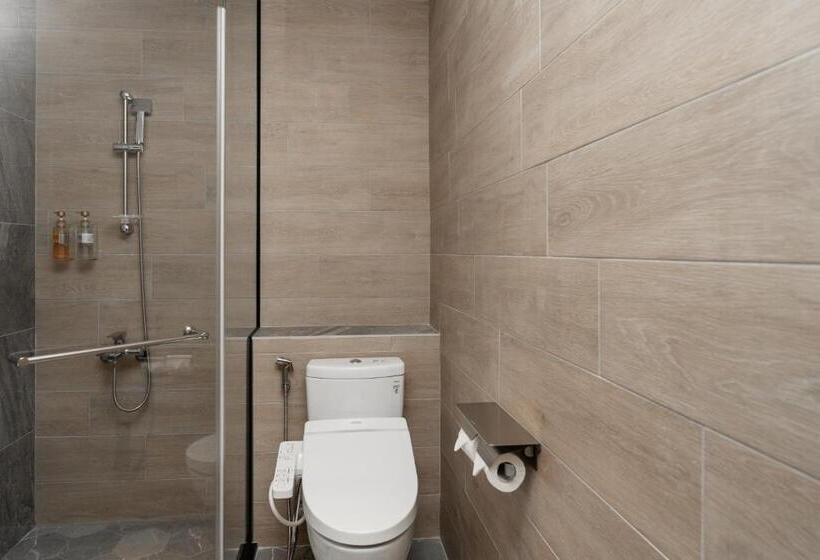 اتاق استاندارد, Fu Hsiang