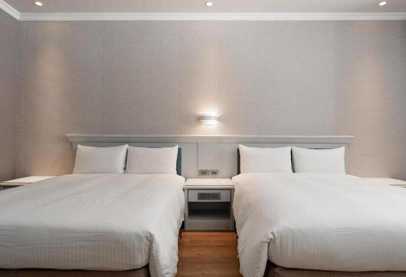 اتاق خانوادگی, Fu Hsiang