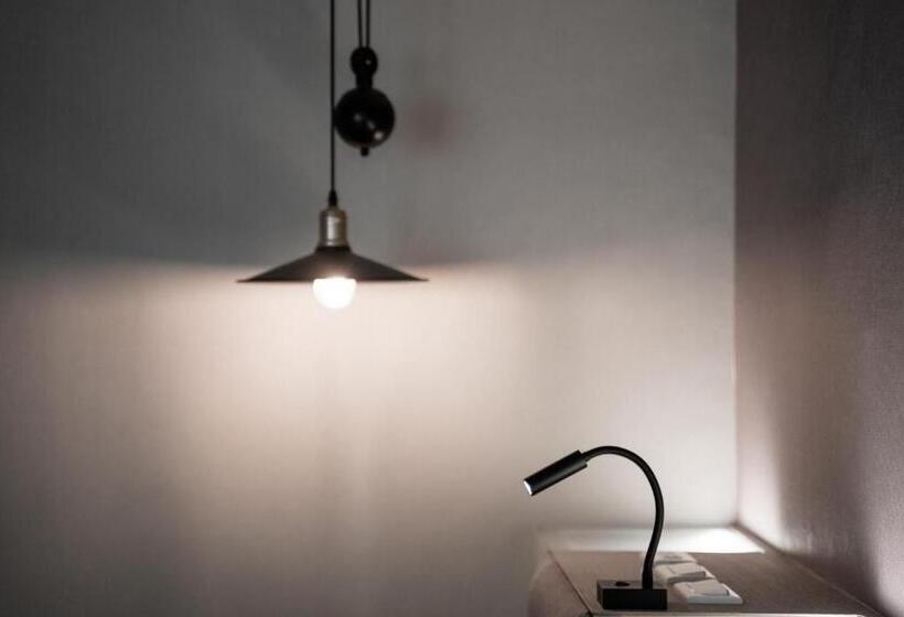 اتاق استاندارد, Fu Hsiang