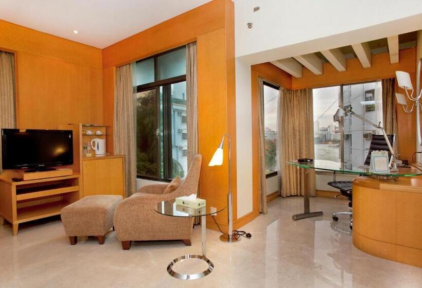 اتاق لوکس, Lakeshore Hotel & Apartments