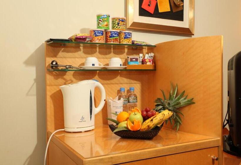 اتاق لوکس, Lakeshore Hotel & Apartments