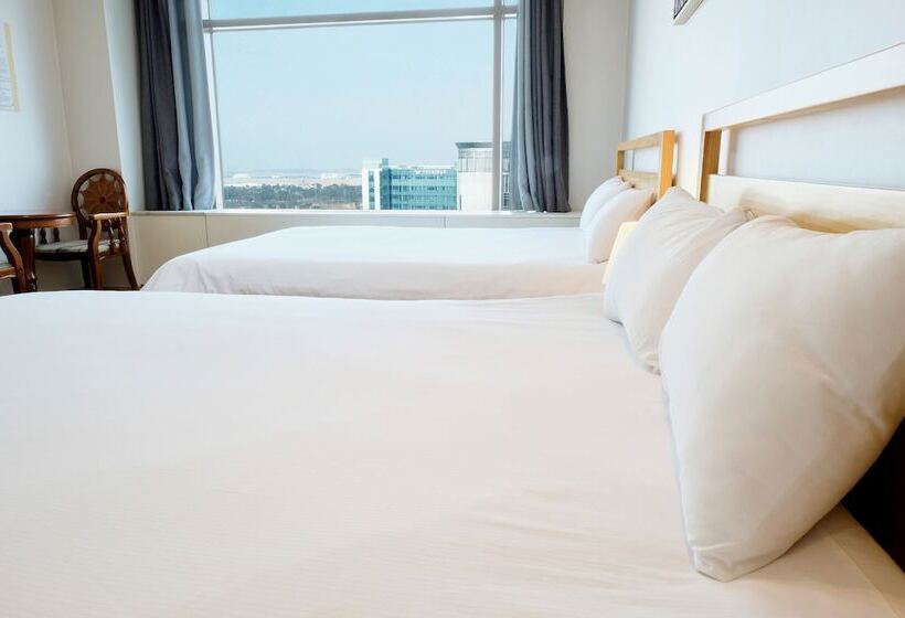 اتاق استاندارد, Gogo House