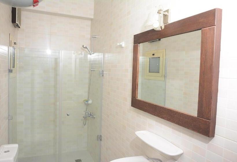 اتاق لوکس یک تخته, Sakan 275