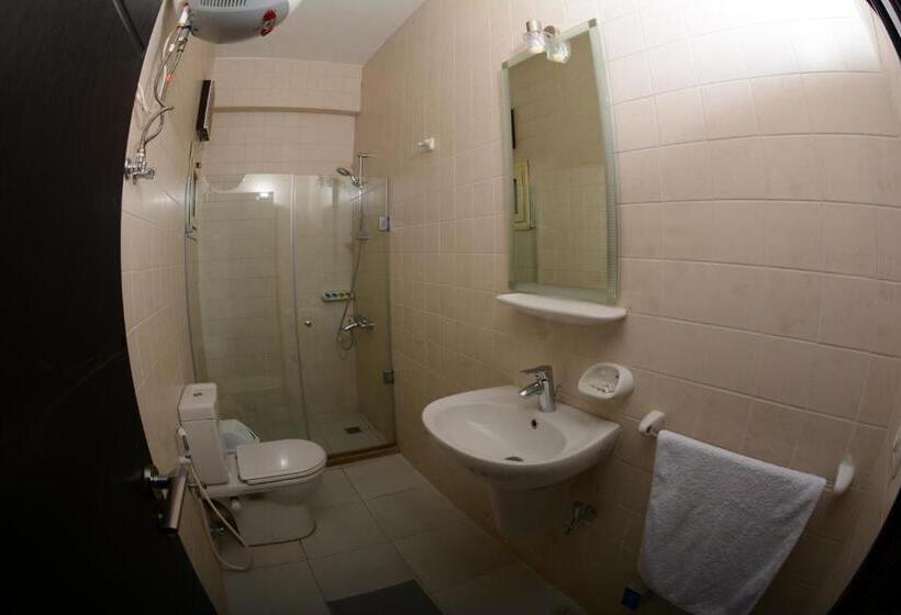 اتاق لوکس یک تخته, Sakan 275