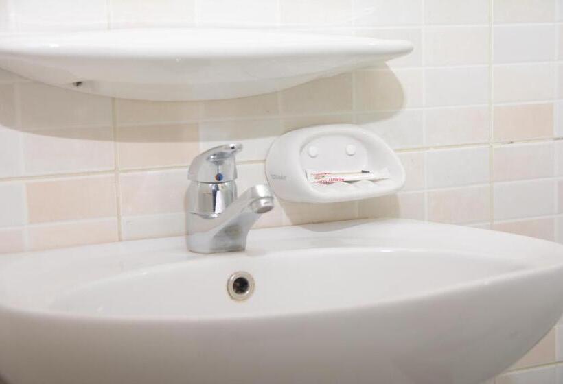 اتاق لوکس یک تخته, Sakan 275