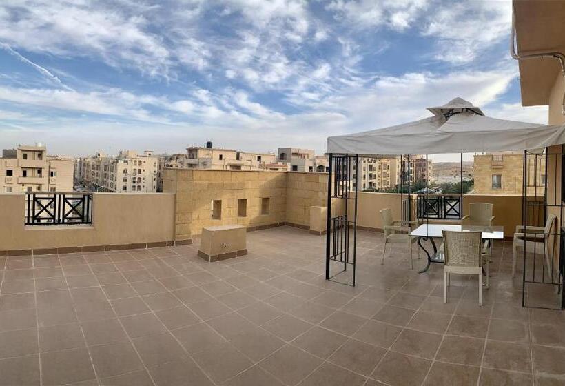 اتاق استاندارد یک تخته با بالکن, Sakan 275