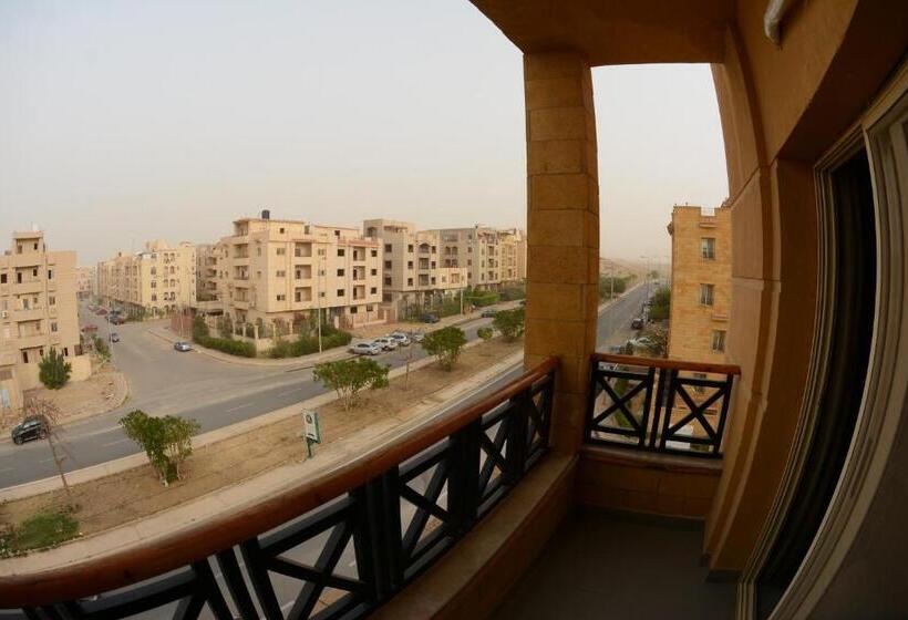 اتاق استاندارد با بالکن, Sakan 275