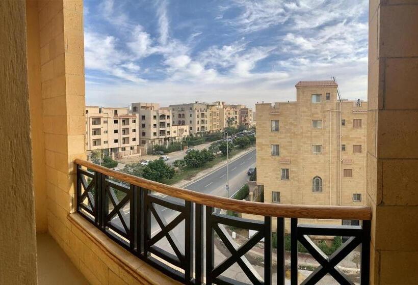 اتاق استاندارد با بالکن, Sakan 275