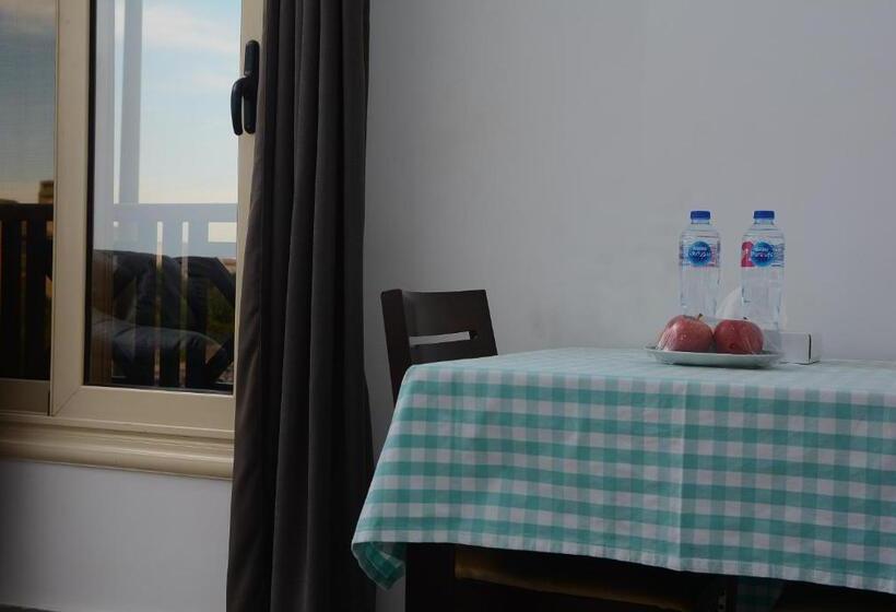 اتاق راحتی سه تخته, Sakan 275