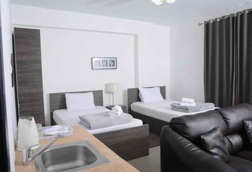 اتاق راحتی سه تخته, Sakan 275