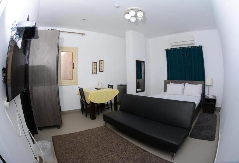 اتاق لوکس, Sakan 275