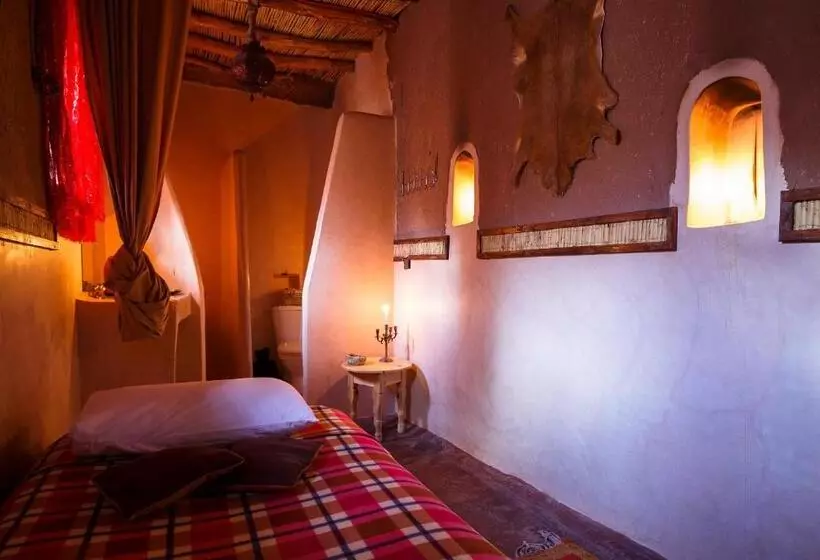 اتاق لوکس یک تخته, Kasbah Tebi
