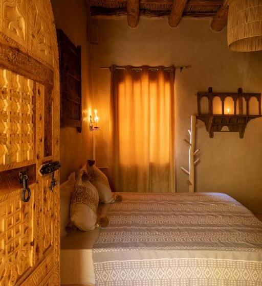 غرفة ديلوكس, Kasbah Tebi