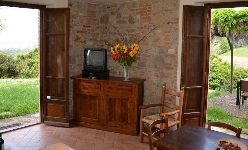 اتاق دوبلکس, Agriturismo Rigone In Chianti