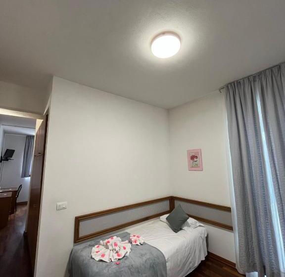 اتاق لوکس سه تخته, Cristallo Gran Sasso