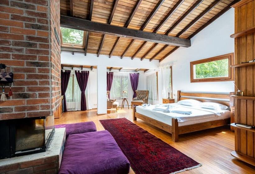 Номер Стандарт, Ephesus Lodge