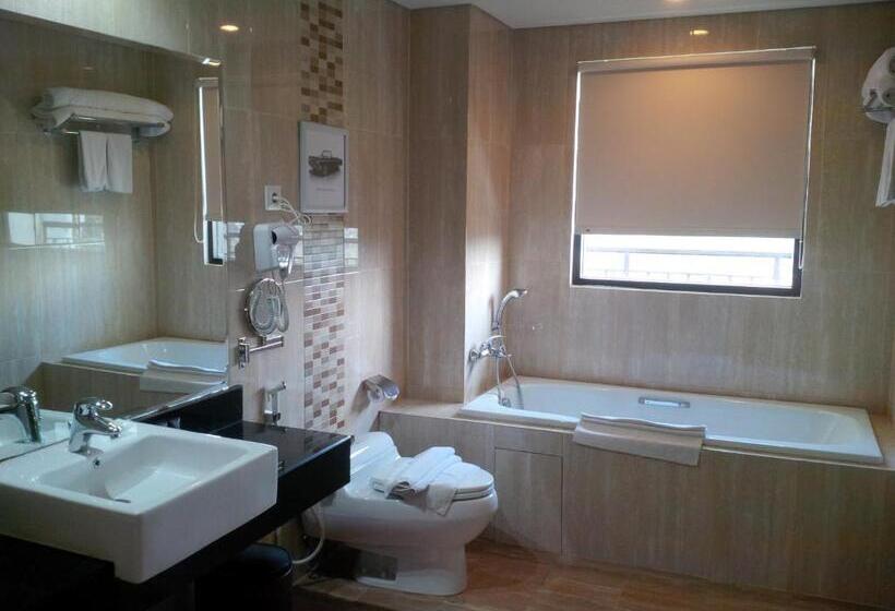 行政房间, Ijen Suites Resort & Convention