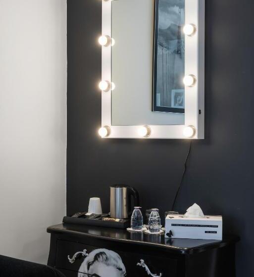 Номер Престиж, Mas Des Romarins, The Originals Relais