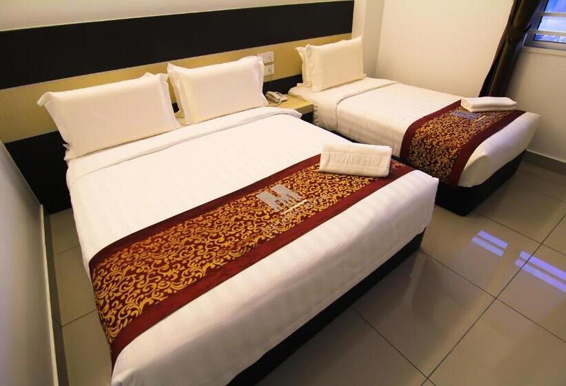 اتاق خانوادگی, Uptown Hotel Seremban