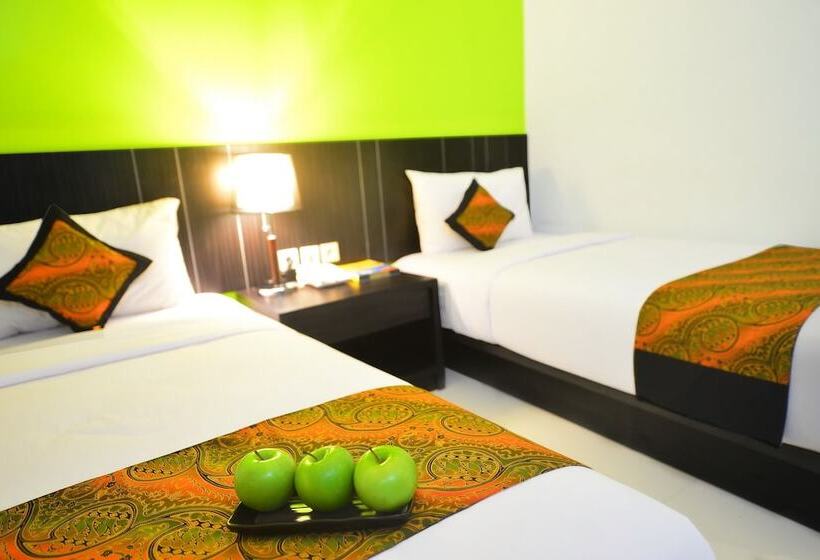 Executive Room, J Hotel   Bandara Soekarno Hatta