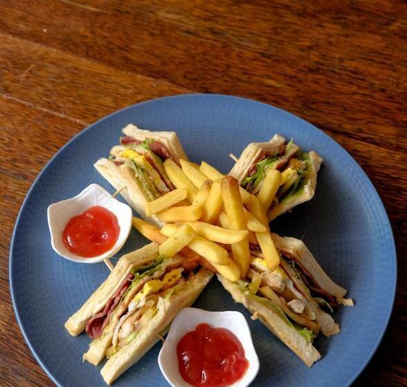 غرفة سوبيريور مطلة على حمام السباحة, Jm Hotel Kuta Lombok