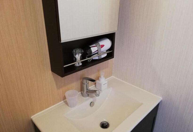 سوئیت با وان آب گرم, K S House Kanazawa  Travelers Hostel